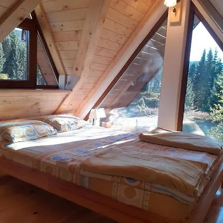 Mountain House Tadic 2 Feriehus Bajina Basta